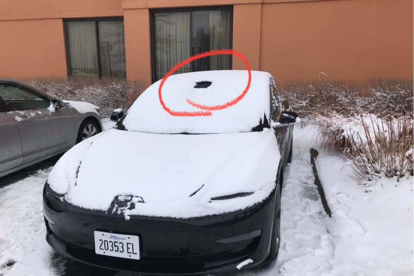 特斯拉Model 3哨兵模式摄像头内置加热器 可融化挡风玻璃上小面积积雪
