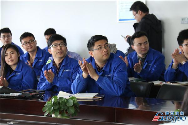 盖世汽车走进潍柴汽车新技术展示交流会圆满举行