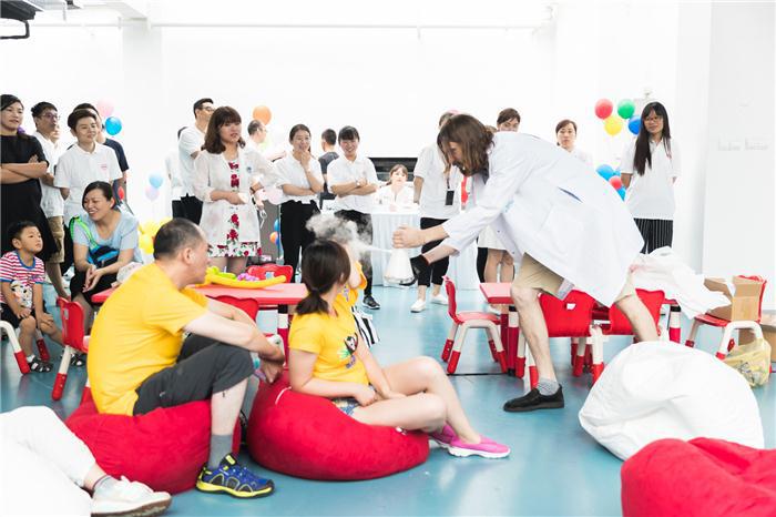 Fun飞梦想，亲“宋”e夏！  比亚迪家庭日助力孩子们健康成长
