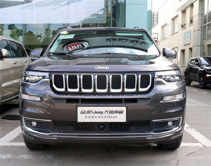 中型SUV“越级”拼杀，您更看重“面子”还是“价值感”