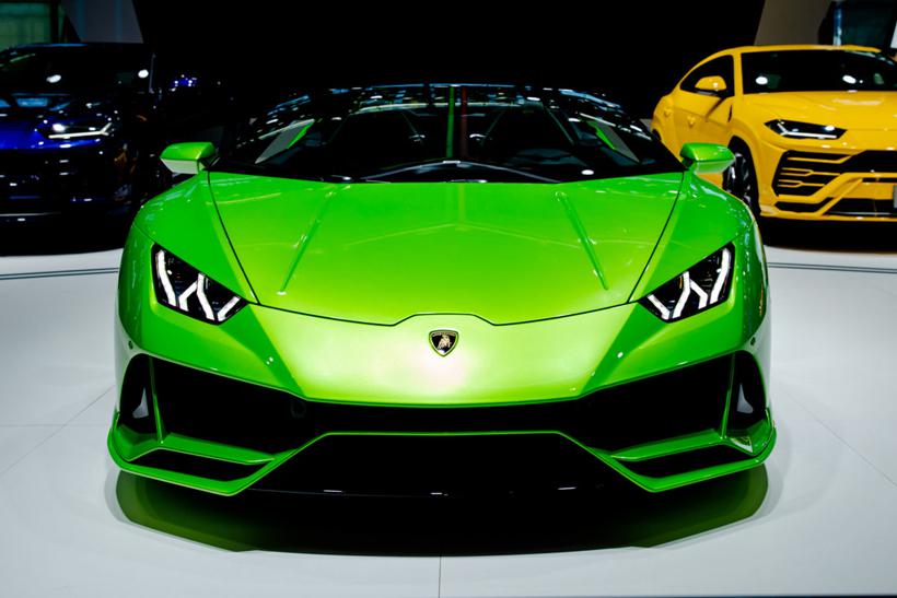 兰博基尼携Huracán EVO敞篷版和超级SUV Urus登陆广州车展