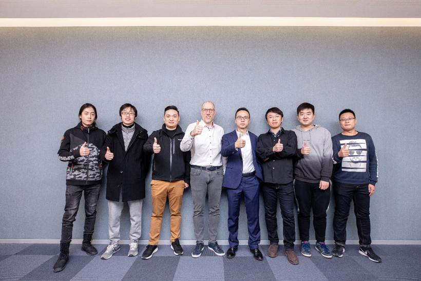 梅赛德斯-奔驰与360集团通过安全大脑共同提升汽车信息安全能力 为汽车产业赋能