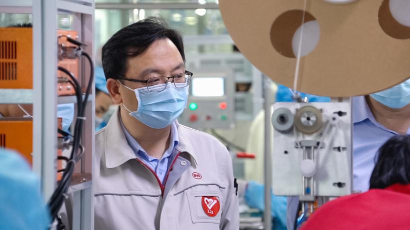 为抗疫助力，比亚迪建全球最大量产口罩工厂