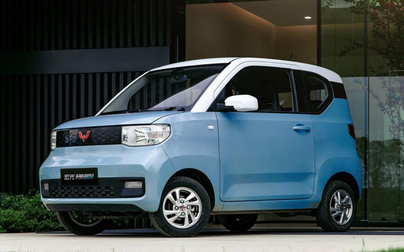 五菱宏光MINI EV上市 售2.88~3.88万元