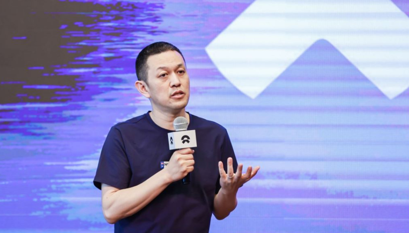 智能汽车“抢人”大战，价高者得