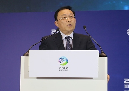 【2017全球汽车论坛】廉玉波：电动中国 智造未来 以实力“弯道”超车
