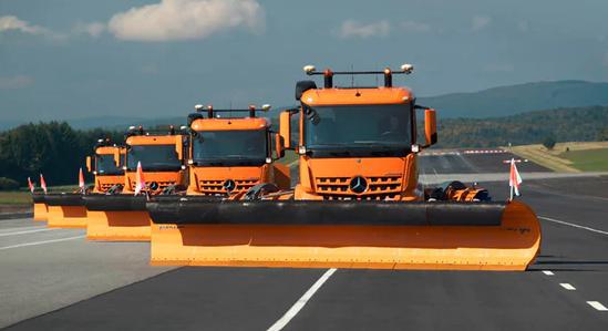 戴姆勒与Fraport AG合作 测试自动驾驶铲雪车