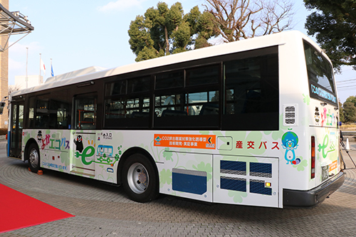 日本高等学府研发纯电动巴士 日产提供技术支持