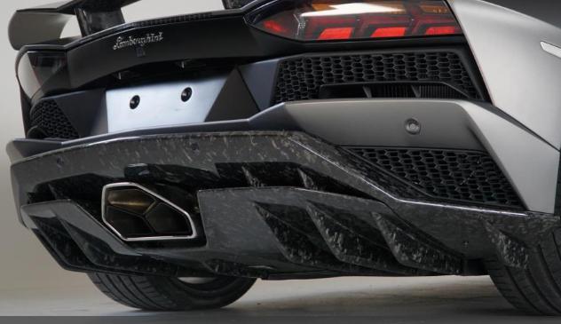 曼索里发布碳纤维车身套件 定位兰博基尼Aventador S车型