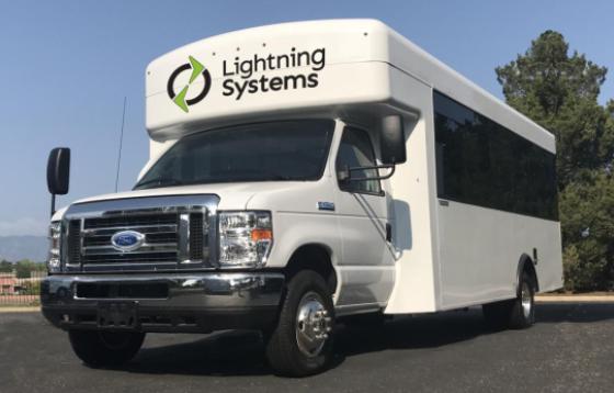 Lightning Systems推出全新版福特E-450车型 续航里程数为110英里