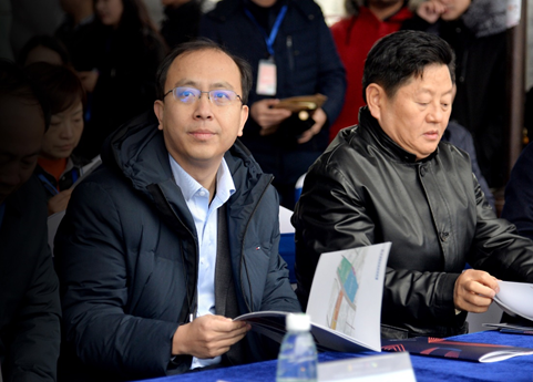 百度Apollo无人车队长沙开跑，多车型高速场景自动驾驶及车路协同首演