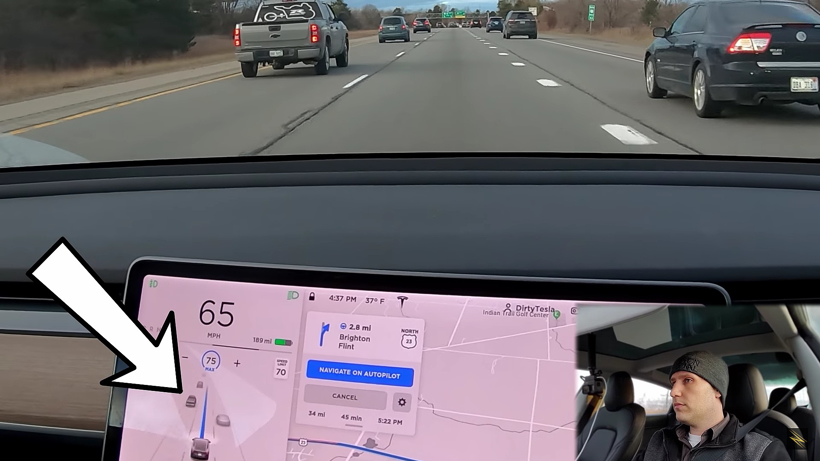特斯拉再次升级Autopilot 新增相邻车道车速调整功能