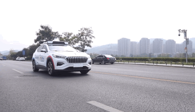 自动驾驶载人测试“第一枪”，多地齐响！