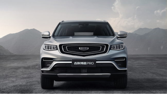 4WD+BSG“黑科技”强劲省油  博越PRO四驱版配置曝光