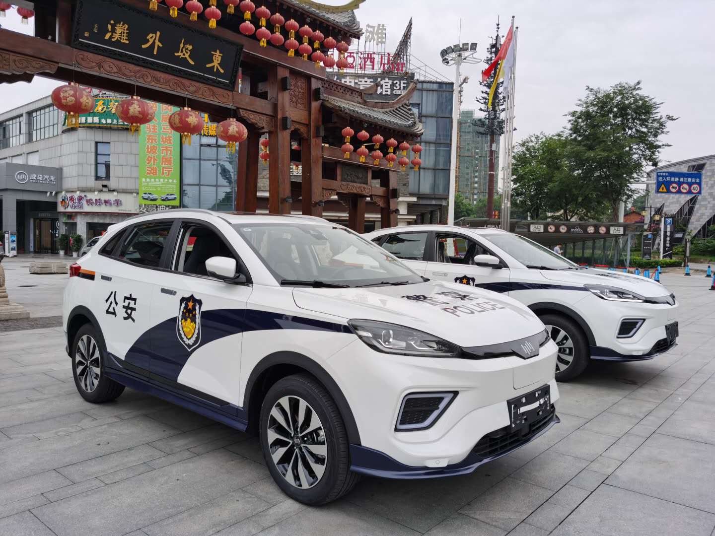 用实力与警方携手同行，威马EX5-Z成为黄冈公安指定用车