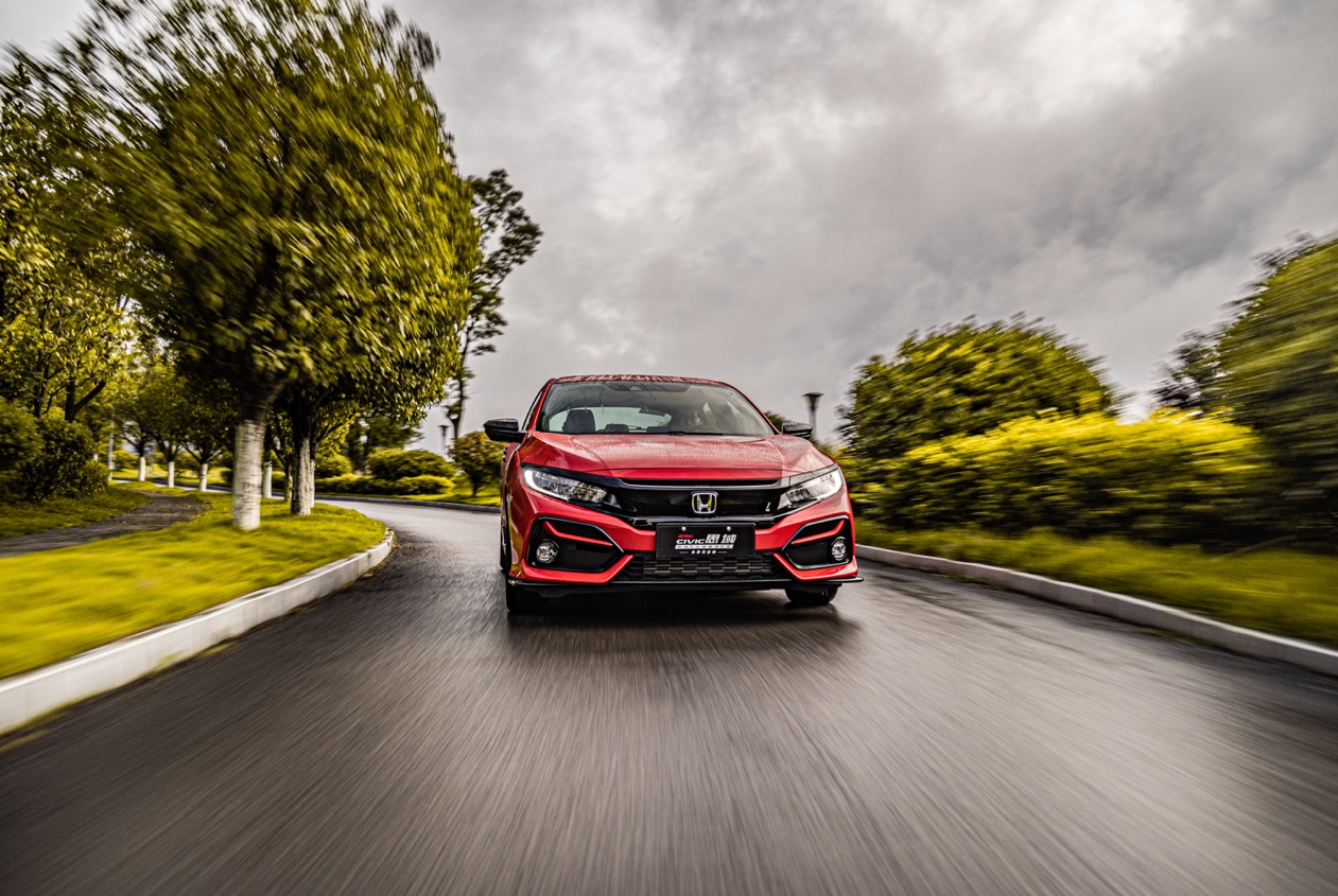 ​全新CIVIC思域Hatchback：满怀诚意，方可信仰落地