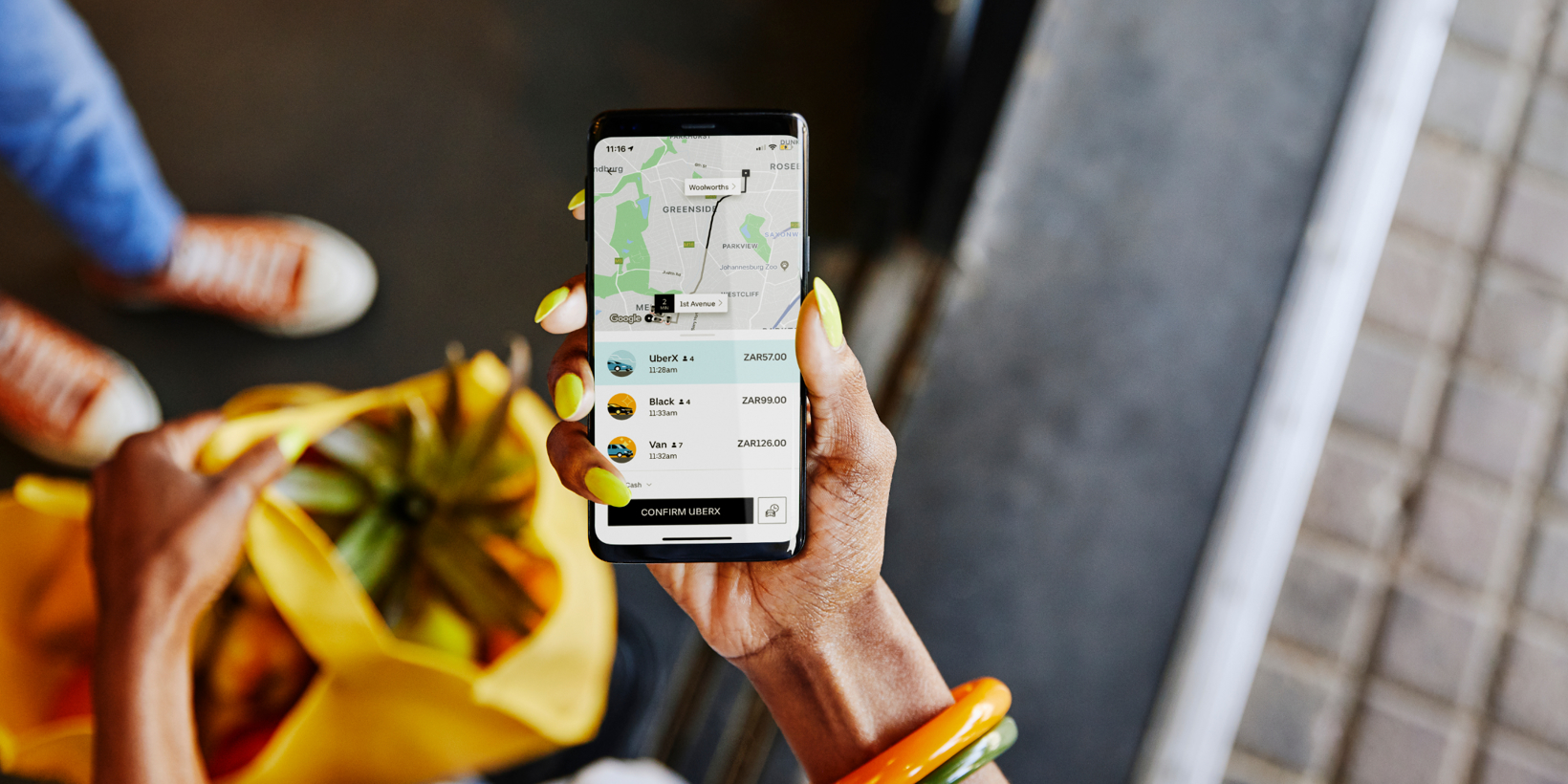 从滴滴与Uber的进与退，看汽车智能共享化新未来