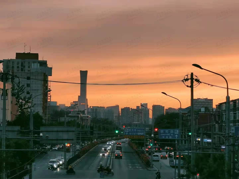 遭遇至暗时刻的“边缘车企”如何自救？