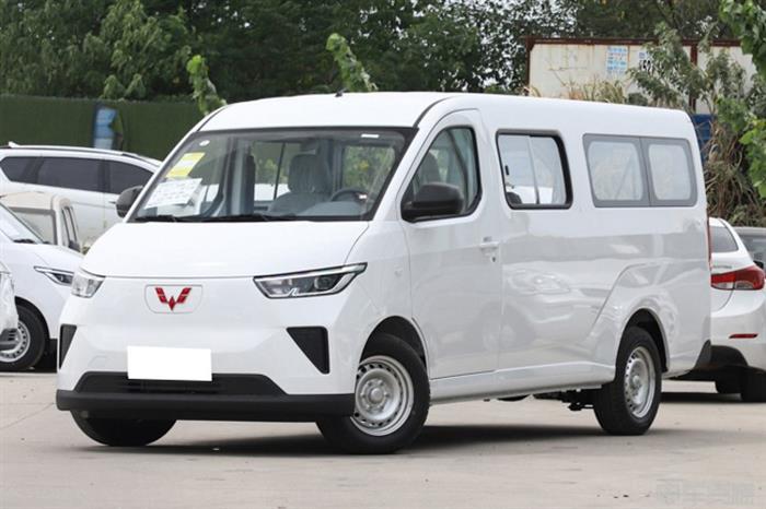 大方量、明窗、智驾+超充，还有啥？2024年那些上市的新VAN车