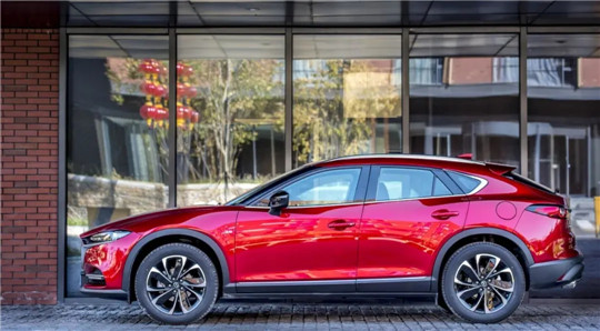 轿跑SUV“井喷” 马自达却能叫好又叫座？