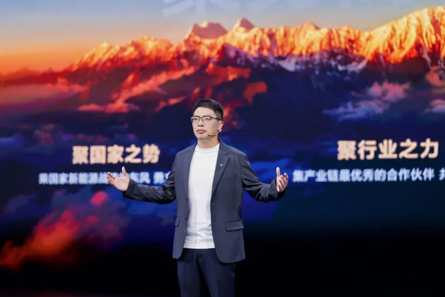 邓留超、余岳峰领衔，东风奕派“双翼”架构正式成型
